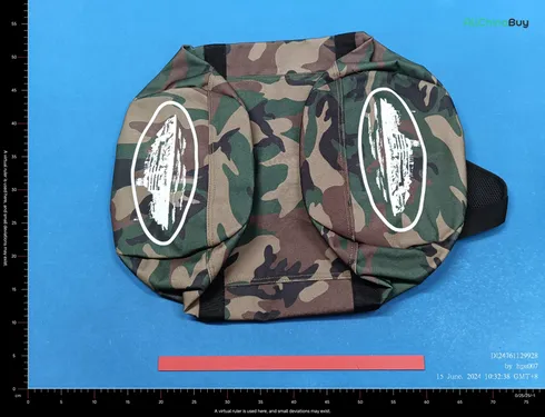 Corteiz Alcatraz Duffle Bag Camouflage QC photo