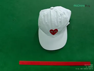 CDG Play Caps (10 Variants) QC photo