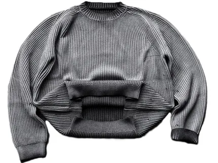 Mobius Silver Gray Knit Sweater product photo