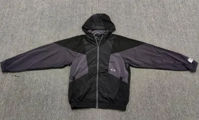 Oakley Windbreaker Jacket #1 QC photo