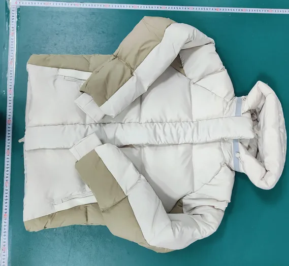 Syna World Down Puffer Jacket Cream QC photo