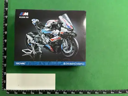 Lego BMW M 1000 RR QC photo