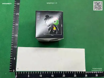 Lego Kaws QC photo