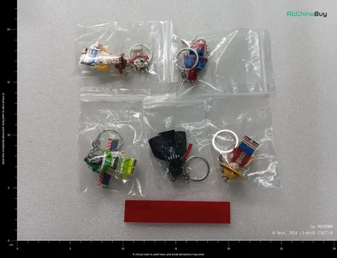 Lego Minifigure Keychains QC photo