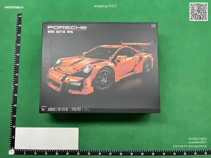 Lego Porsche 911 GT3 RS QC photo