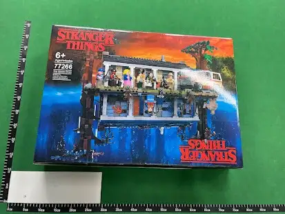 Lego Stranger Things QC photo