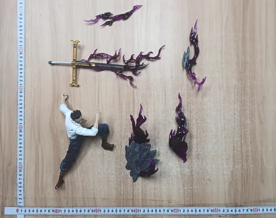 One Piece Dracule Mihawk Figure QC photo
