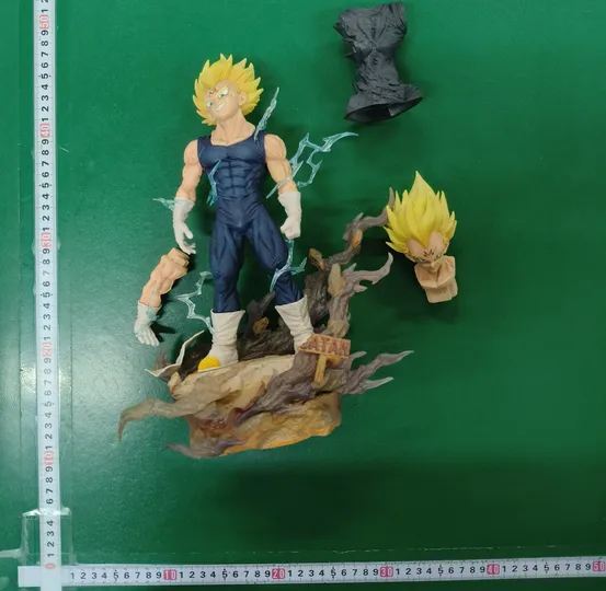 Majin Vegeta Figure QC photo
