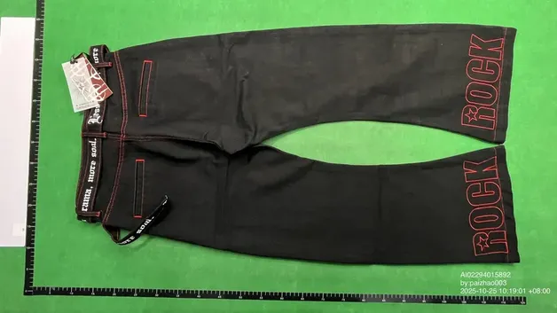 DETW Red Stitch Baggy Jeans QC photo