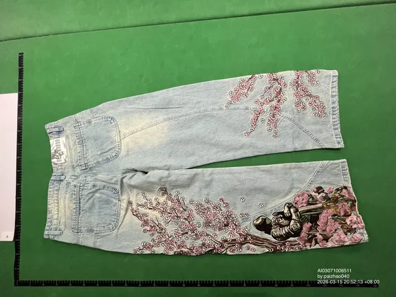 Vescartes Sakura Baggy Jeans QC photo