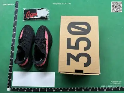 adidas Yeezy Boost 350 V2 Core Black Red QC photo