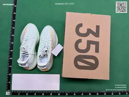 adidas Yeezy Boost 350 V2 Hyperspace QC photo