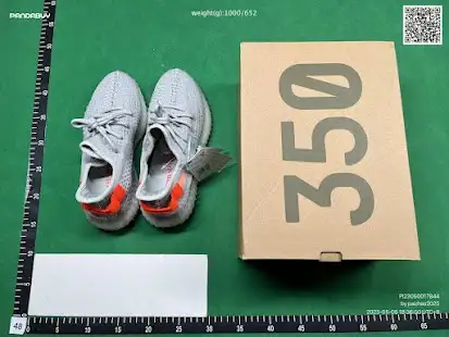 adidas Yeezy Boost 350 V2 Tail Light QC photo