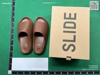 adidas Yeezy Slide Flax QC photo