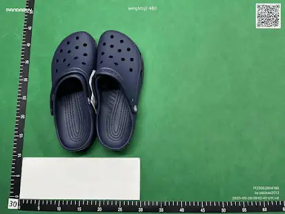 Crocs QC photo
