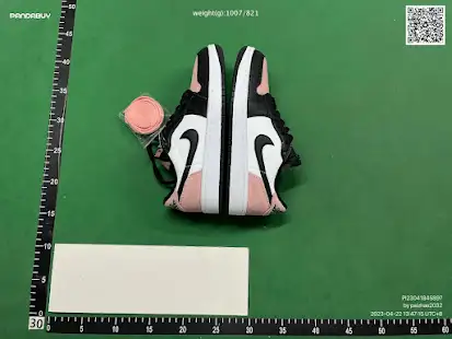 Jordan 1 Low OG Bleached Coral QC photo