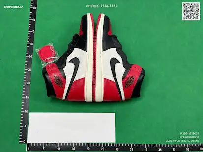Jordan 1 Retro High Bred Toe QC photo
