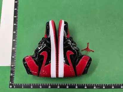 Jordan 1 Retro High OG Patent Bred QC photo