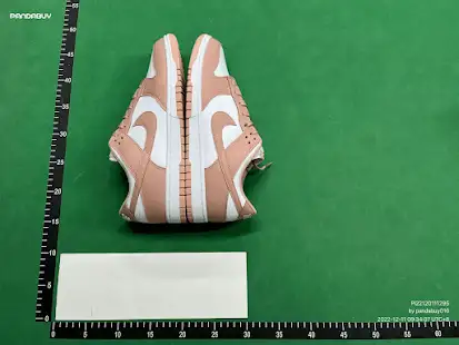Nike Dunk Low Rose Whispe QC photo
