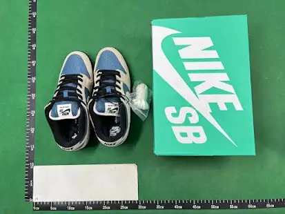 Nike SB Dunk Low Light Cream Thunderstorm QC photo