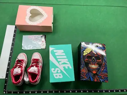 Nike SB Dunk Low StrangeLove Valentines Day QC photo