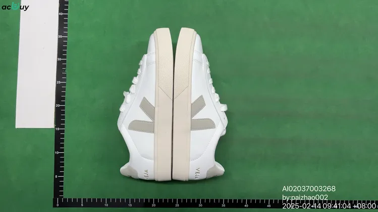 Veja Campo Chromefree Sneakers QC photo