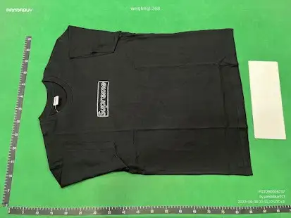 Supreme X Kaws Tee QC photo