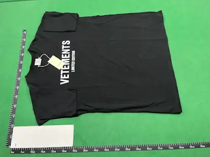 Vetements Limited Edition Tee QC photo